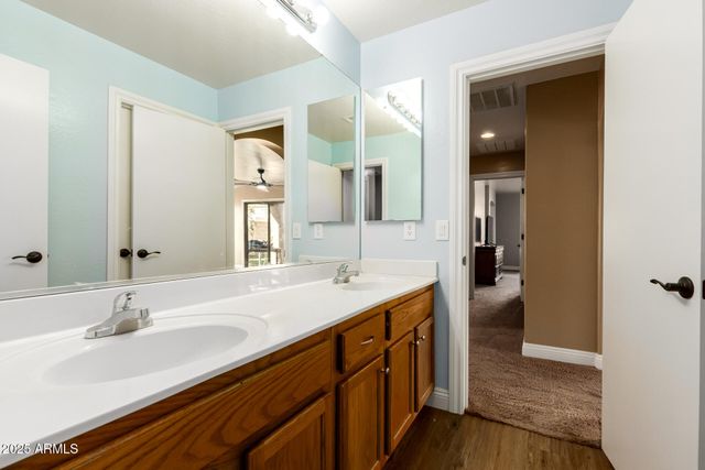 1130 E CHELSEA Drive, San Tan Valley, AZ 85140