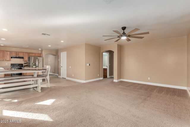 1130 E CHELSEA Drive, San Tan Valley, AZ 85140