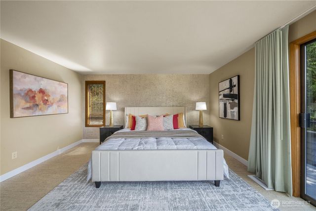 13707 SE 51st Place, Bellevue, WA 98006