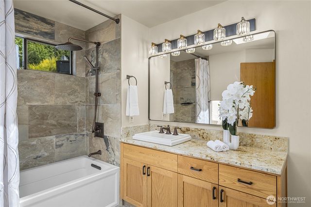 13707 SE 51st Place, Bellevue, WA 98006