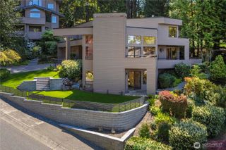 13707 SE 51st Place, Bellevue, WA 98006