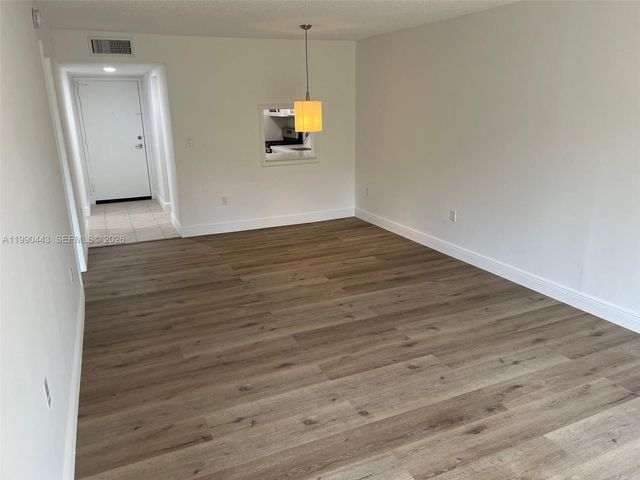 13120 SW 92nd Ave B-112, Miami, FL 33176