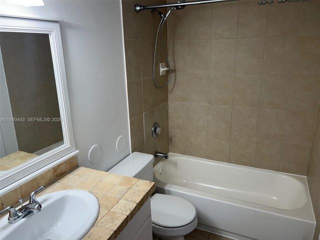 13120 SW 92nd Ave B-112, Miami, FL 33176