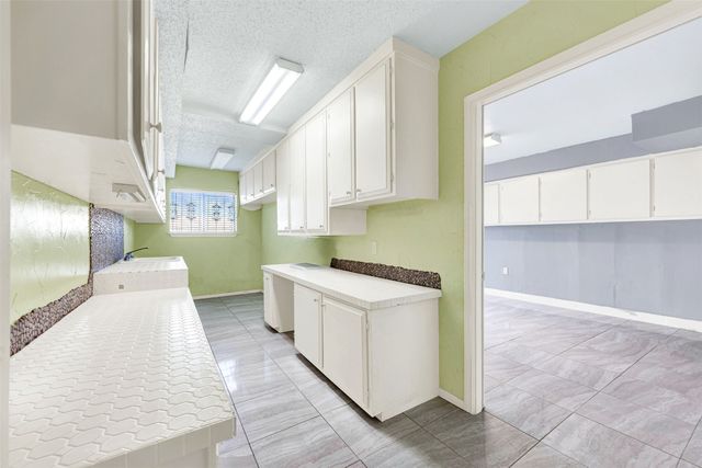 501 Colgate Drive, Lancaster, TX 75134