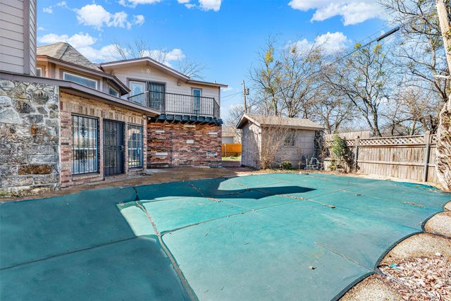 501 Colgate Drive, Lancaster, TX 75134