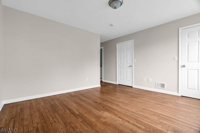 533 S 10Th St, Newark City, NJ 07103
