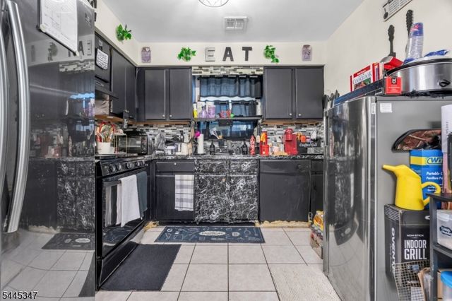 533 S 10Th St, Newark City, NJ 07103