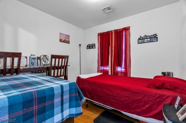 533 S 10Th St, Newark City, NJ 07103