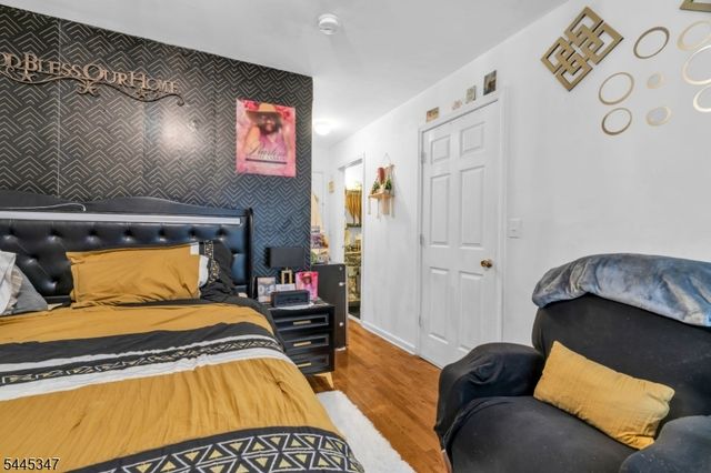 533 S 10Th St, Newark City, NJ 07103