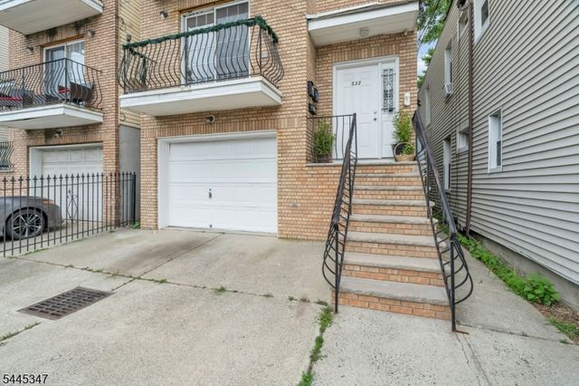533 S 10Th St, Newark City, NJ 07103