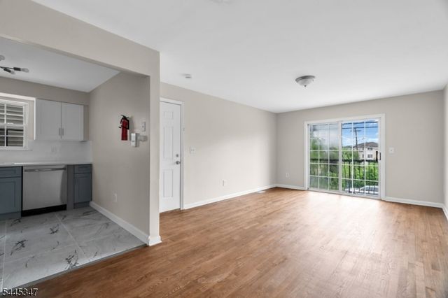 533 S 10Th St, Newark City, NJ 07103