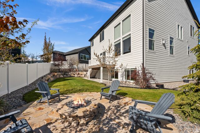 14728 S CANYON POINTE RD, Draper, UT 84020
