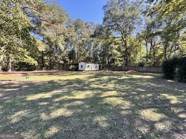 116 Thomas Street, Leesburg, GA 31763