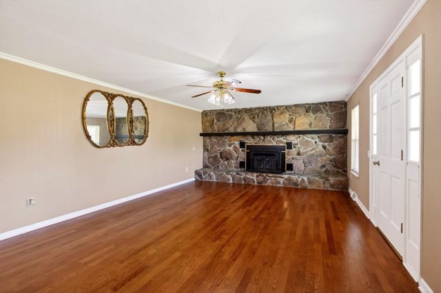 7669 State Highway 30, E, Decatur, TN 37322