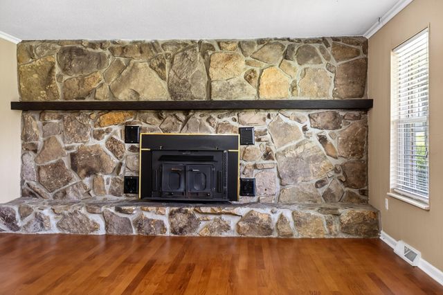7669 State Highway 30, E, Decatur, TN 37322