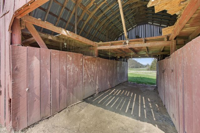 7669 State Highway 30, E, Decatur, TN 37322