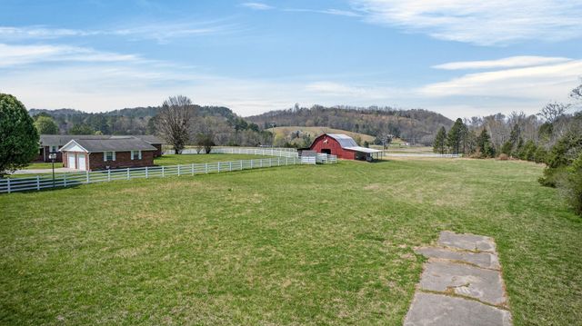 7669 State Highway 30, E, Decatur, TN 37322
