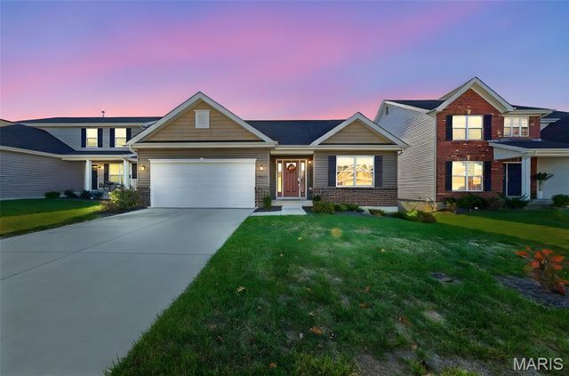 5634 Sun Bear Drive, House Springs, MO 63051