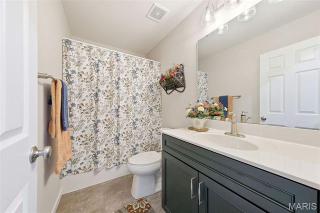 5634 Sun Bear Drive, House Springs, MO 63051