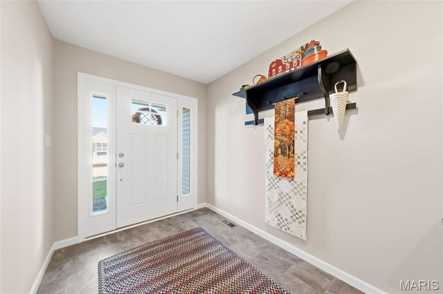 5634 Sun Bear Drive, House Springs, MO 63051