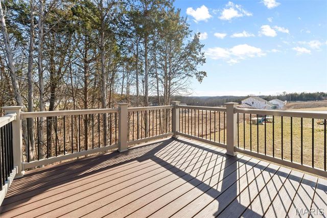 5634 Sun Bear Drive, House Springs, MO 63051