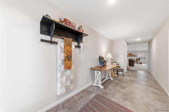 5634 Sun Bear Drive, House Springs, MO 63051