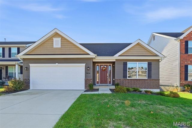 5634 Sun Bear Drive, House Springs, MO 63051
