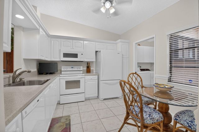 8427 Parkgate Road C, Boca Raton, FL 33496