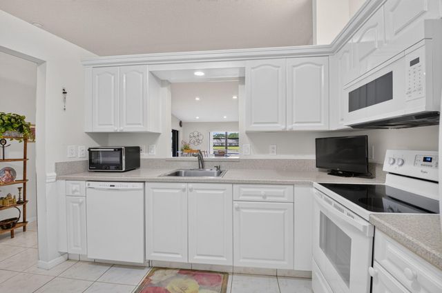 8427 Parkgate Road C, Boca Raton, FL 33496