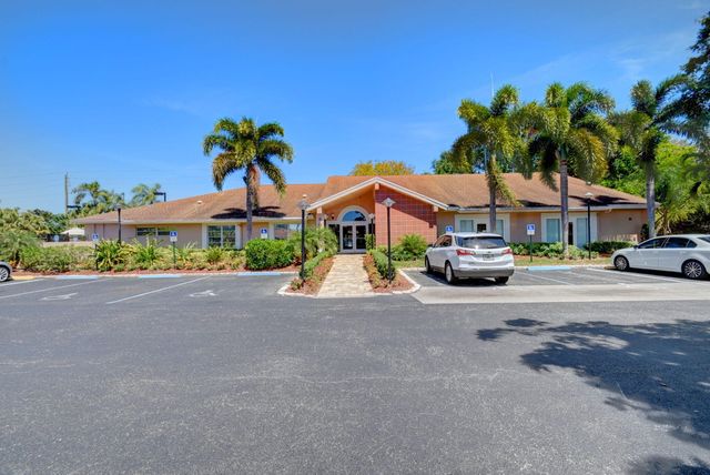 8427 Parkgate Road C, Boca Raton, FL 33496