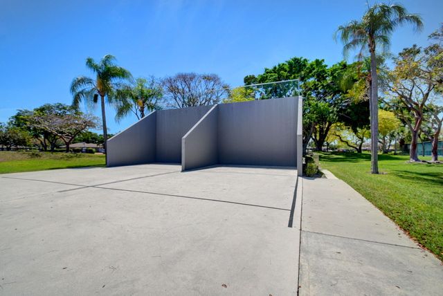 8427 Parkgate Road C, Boca Raton, FL 33496