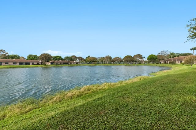 8427 Parkgate Road C, Boca Raton, FL 33496