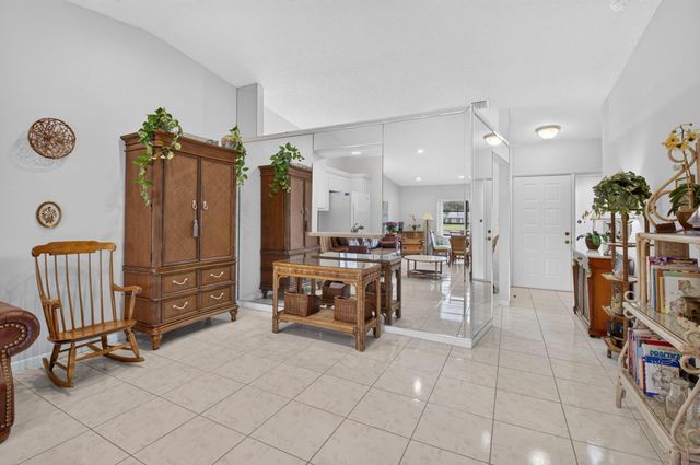 8427 Parkgate Road C, Boca Raton, FL 33496