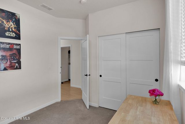 8114 N Girard CIR, Coeur D'alene, ID 83815