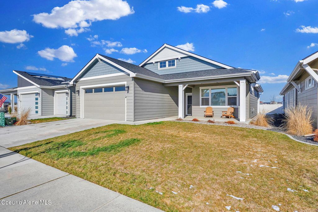 8114 N Girard CIR, Coeur D'alene, ID 83815