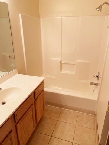 2310 Orchard Street A, Springdale, AR 72764