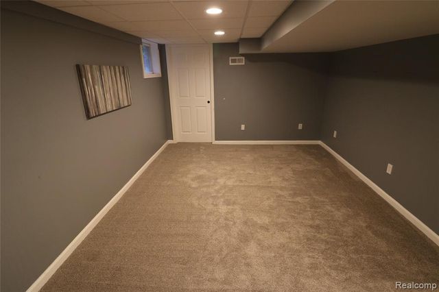4223 S Baldwin Road, Lake Orion, MI 48359