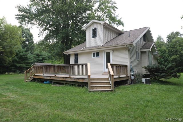 4223 S Baldwin Road, Lake Orion, MI 48359