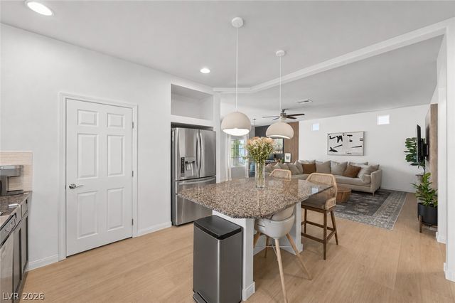 5752 Rolling Dale Avenue, Las Vegas, NV 89139