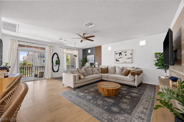 5752 Rolling Dale Avenue, Las Vegas, NV 89139