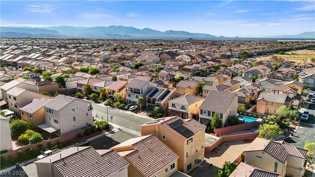 5752 Rolling Dale Avenue, Las Vegas, NV 89139
