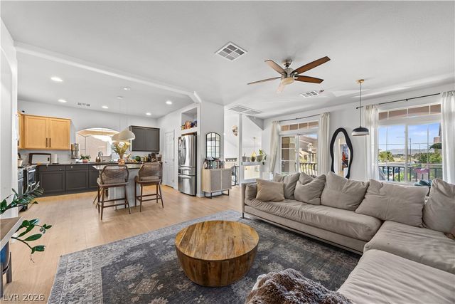 5752 Rolling Dale Avenue, Las Vegas, NV 89139