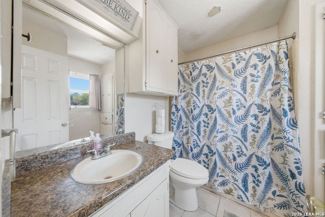 6113 SUN DIAL ST, San Antonio, TX 78238