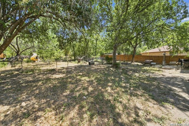 6113 SUN DIAL ST, San Antonio, TX 78238
