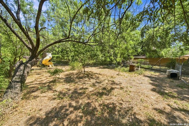 6113 SUN DIAL ST, San Antonio, TX 78238