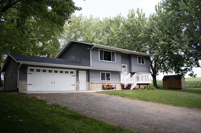 5290 85th Street NE, Monticello, MN 55362