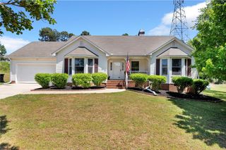 302 Foxfire Drive, Simpsonville, SC 29680