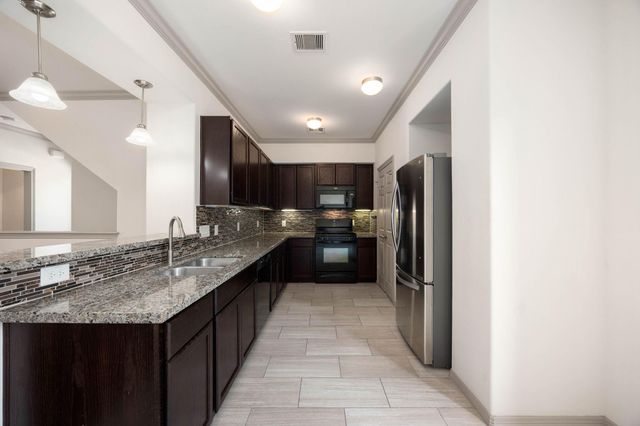 7901 Bachwood Drive, Houston, TX 77040