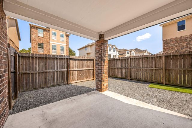 7901 Bachwood Drive, Houston, TX 77040