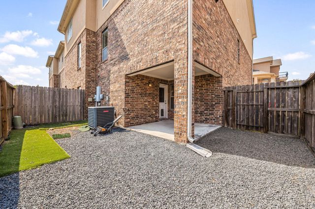 7901 Bachwood Drive, Houston, TX 77040